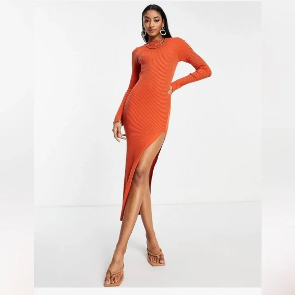 ASOS- Tall maxi dress with lace up back detail in orange - Picture 3 of 5